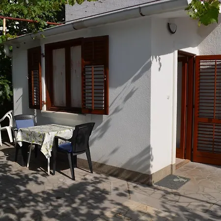 Sersic I Appartamento Baška